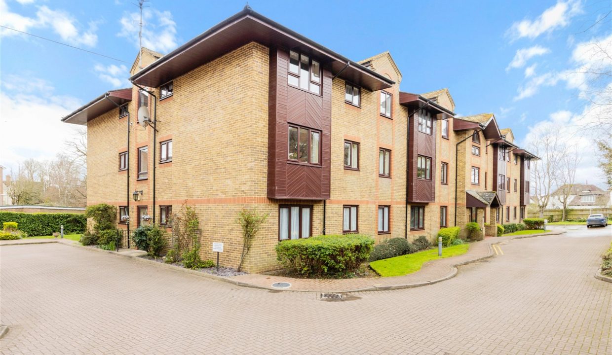 Reigate Hill, Reigate, RH2 9NF Robert Leech