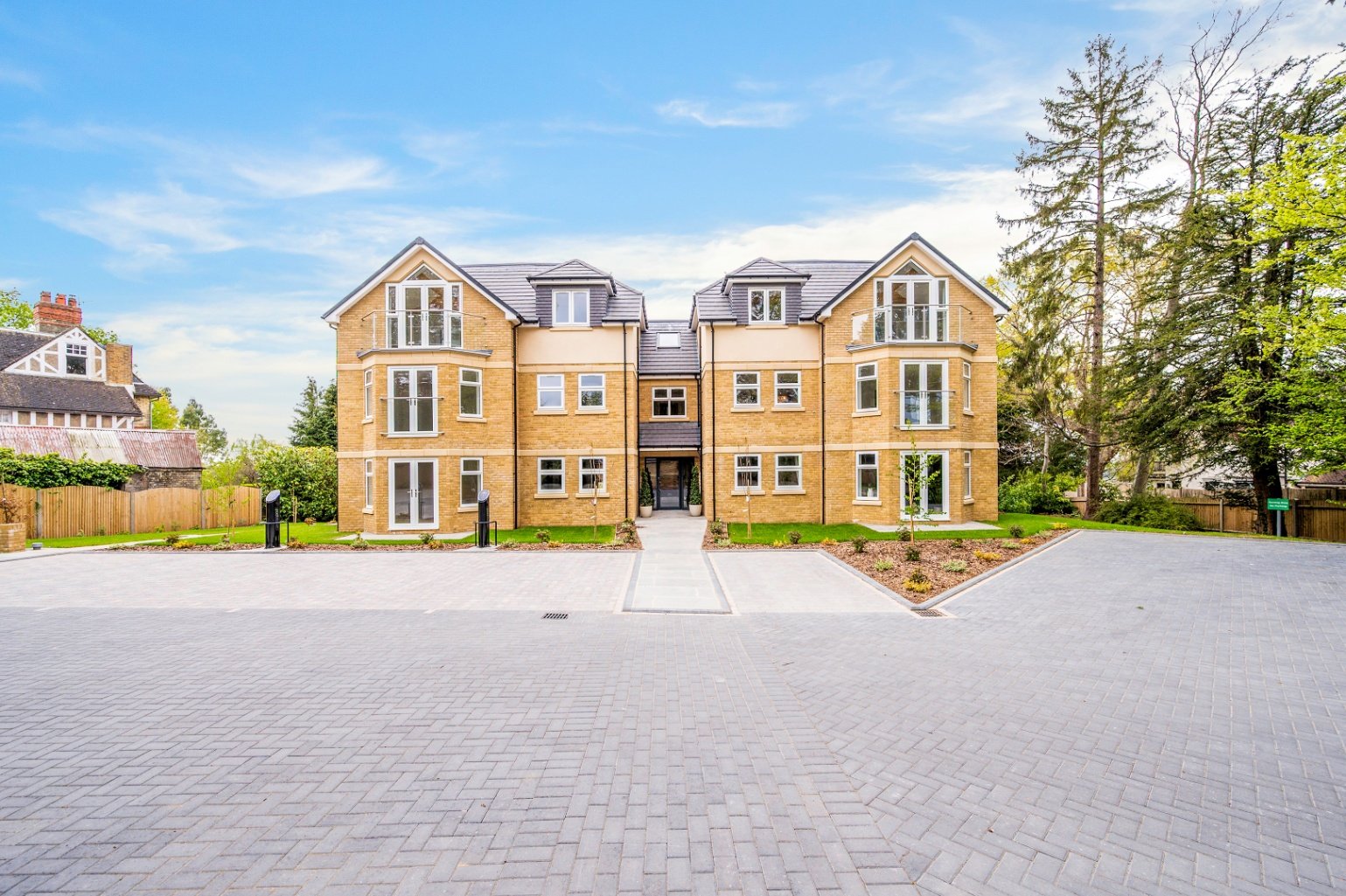 New Homes for Sale Robert Leech