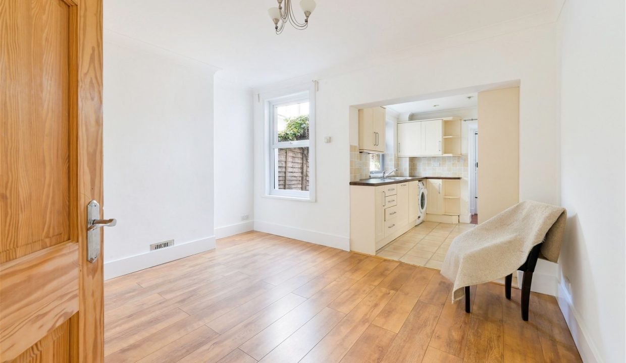 Hurst Green, Surrey Robert Leech