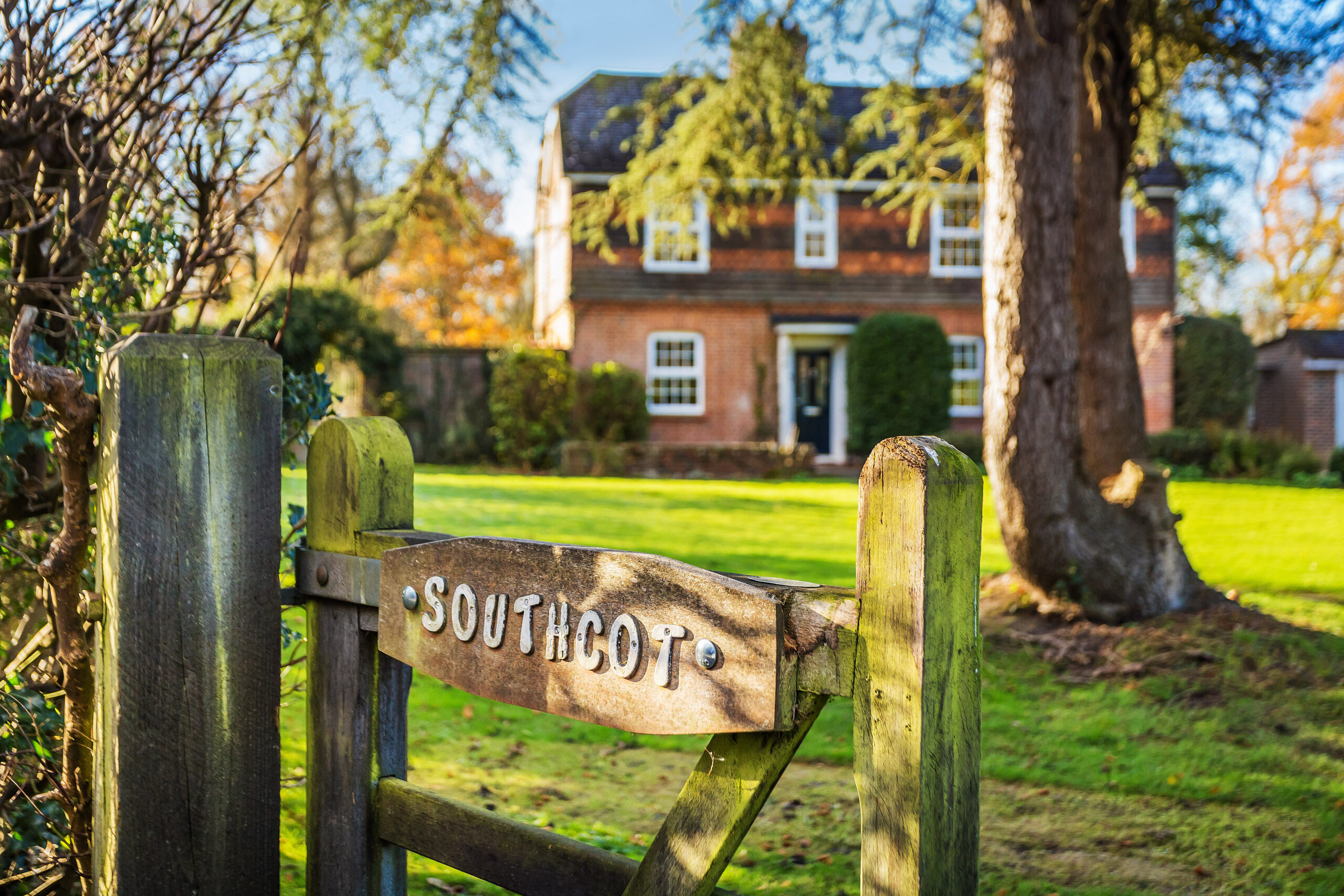 Godstone Road, Lingfield Robert Leech