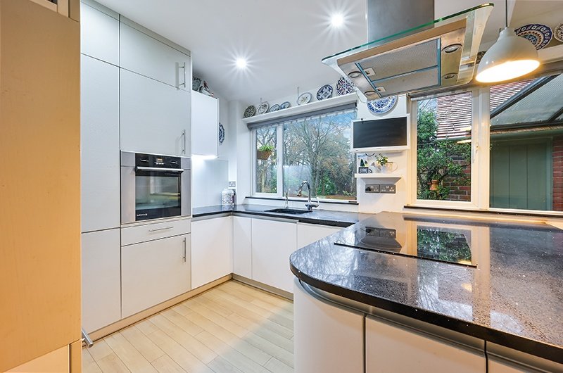 Godstone Road, Oxted, RH8 Robert Leech