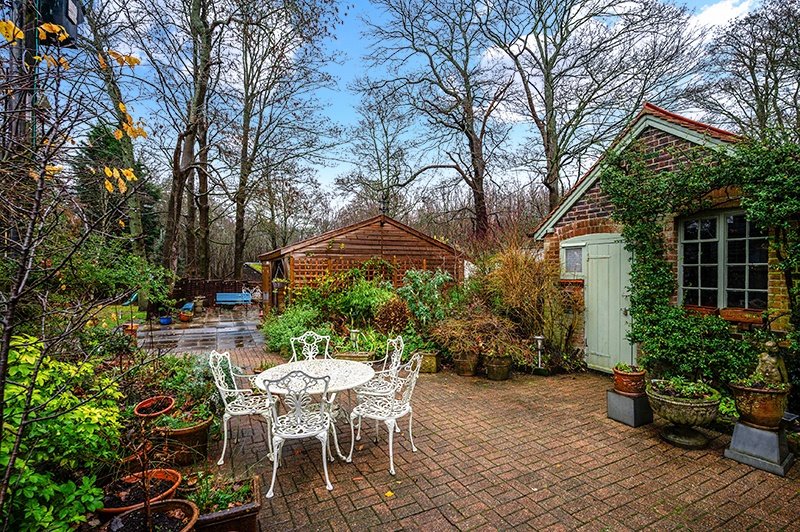 Godstone Road, Oxted, RH8 Robert Leech