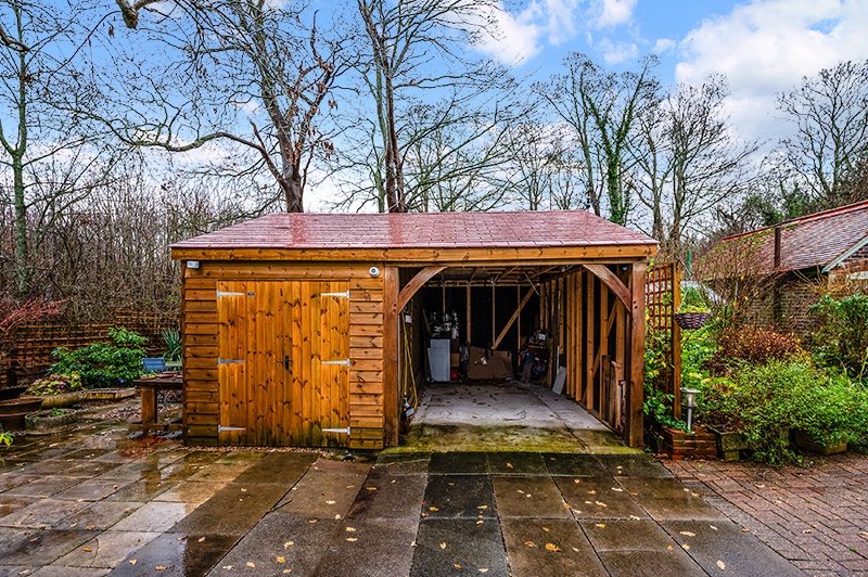 Godstone Road, Oxted, RH8 Robert Leech