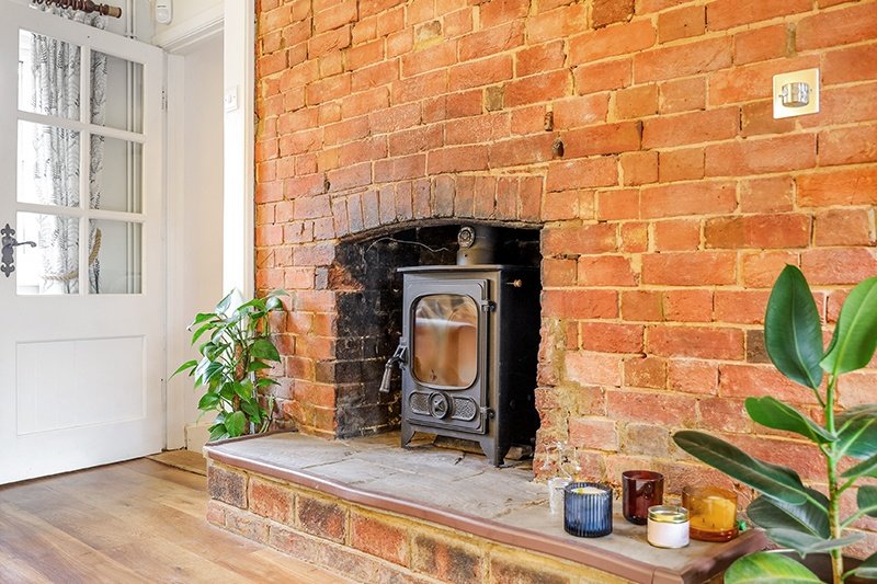 Tanhouse Road, Oxted, RH8 Robert Leech