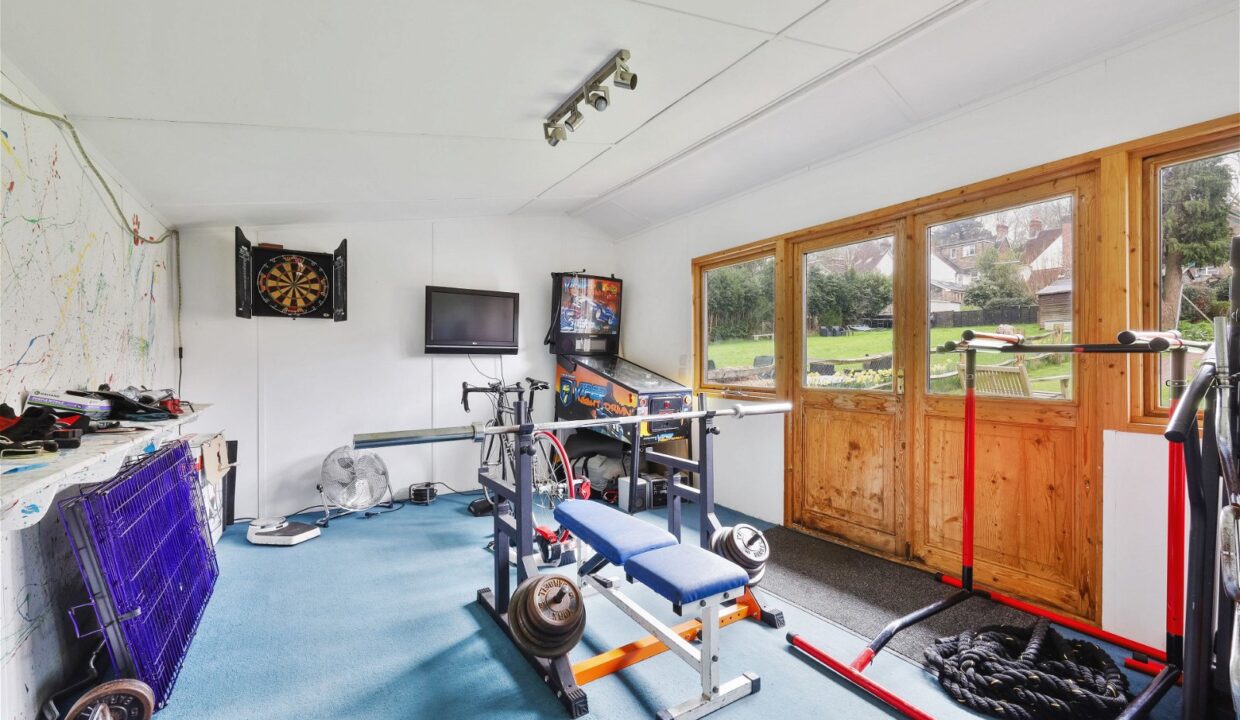 WESTERHAM-ROAD-1-15_1711627563576