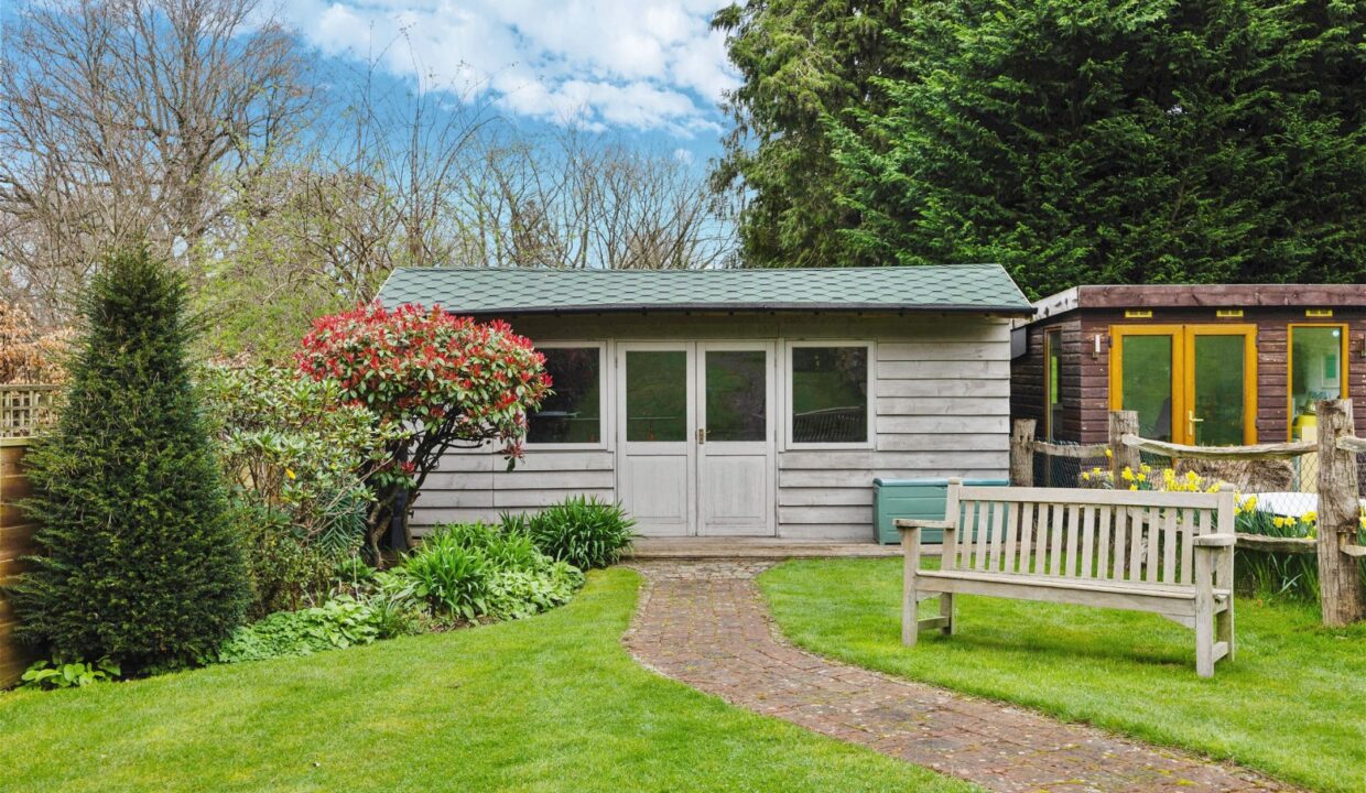 WESTERHAM-ROAD-1-16_1711627563578