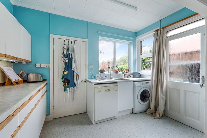 Bluehouse Lane, Oxted, RH8 Robert Leech