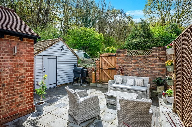 The Enterdent, Godstone, RH9 Robert Leech