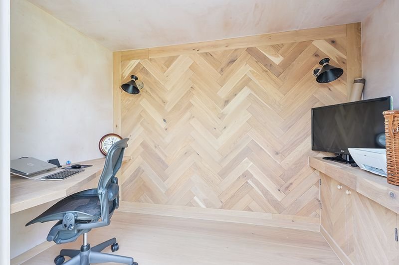 Stoneleigh Road, Oxted, RH8 Robert Leech