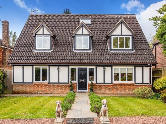 Homes for Sale in Oxted Robert Leech Properties