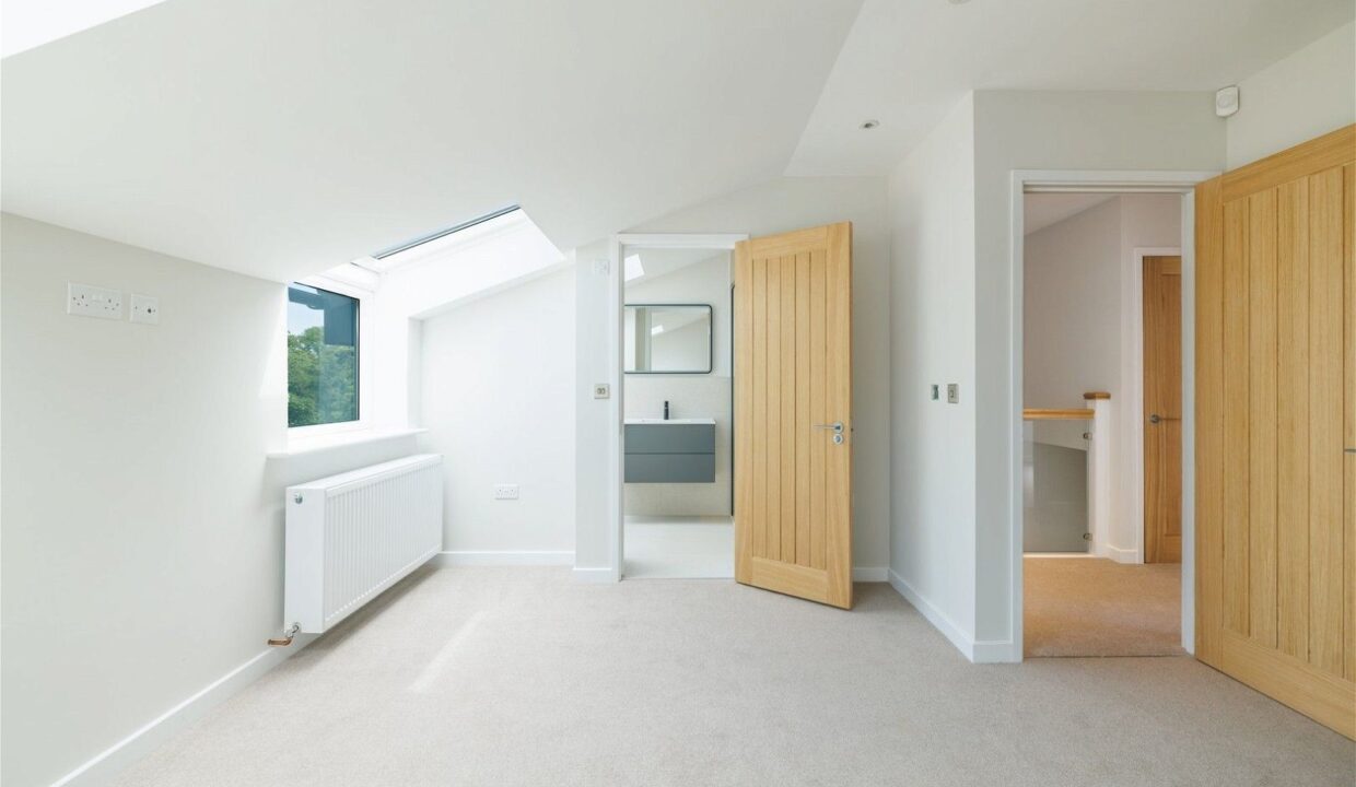 MCUZ7996-HDR_1719310898428