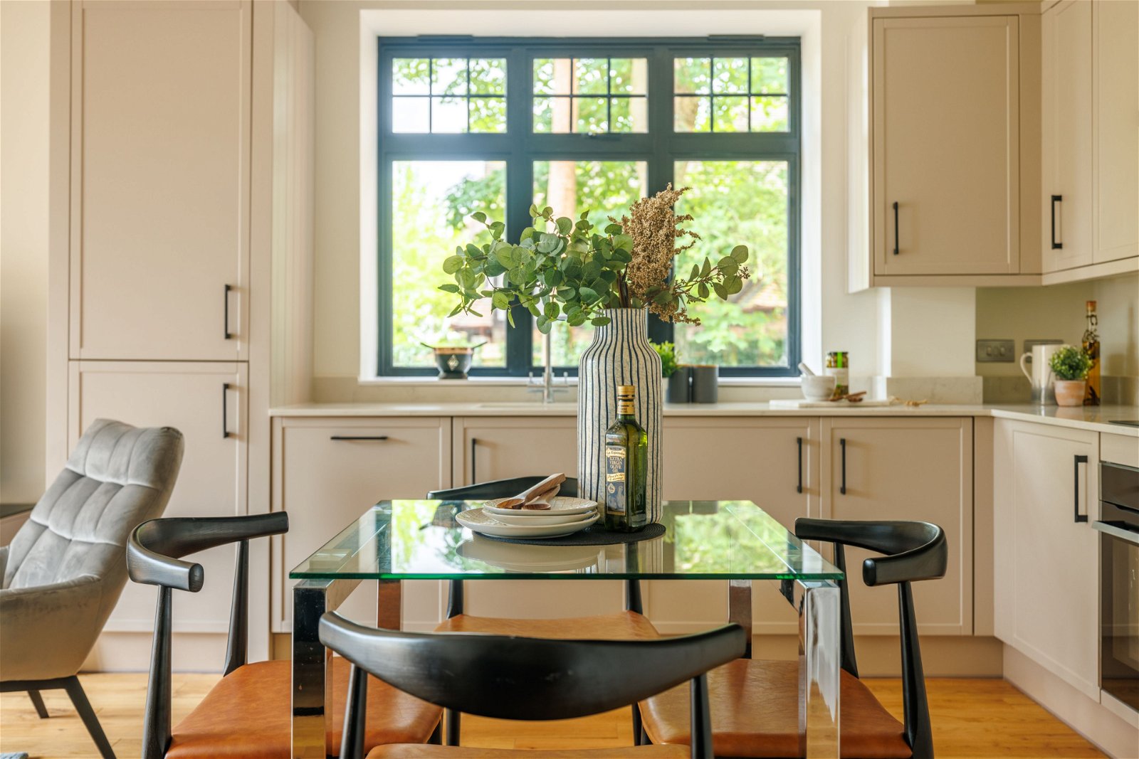 2 Cypress Heights, Landscape Road, Warlingham, CR6 9JB Robert Leech