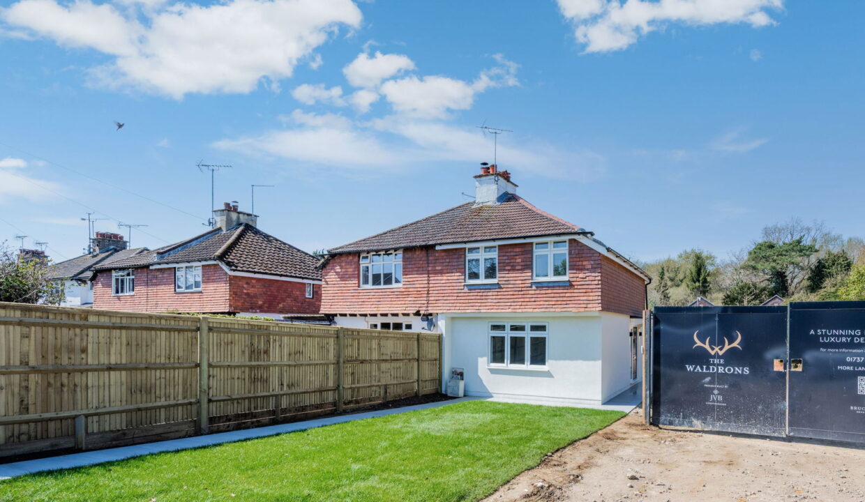 24-Lydia-Edit_1744700920216