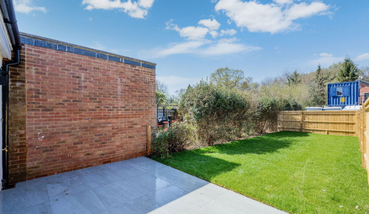 THE-WALDRONS-EXTERNALS-_8-FROM-8_-5_1744700550006