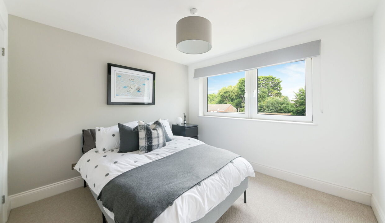 HARRISON-CLOSE_57-_3__1750238579158