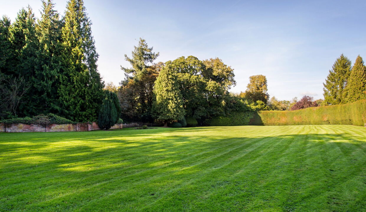 1-Shabden-Park-287567-_35__1752070157729