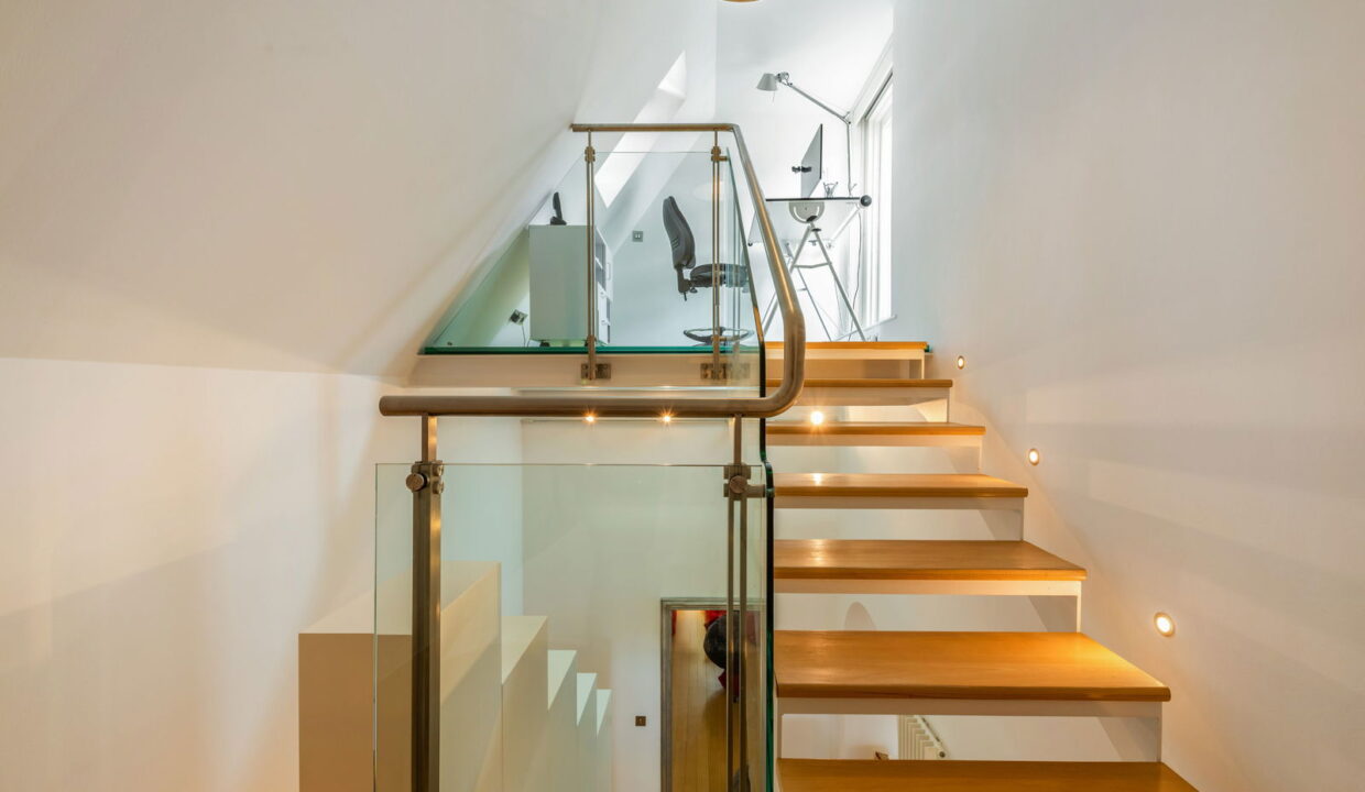 1-Shabden-Park-304440-_28__1752069982168