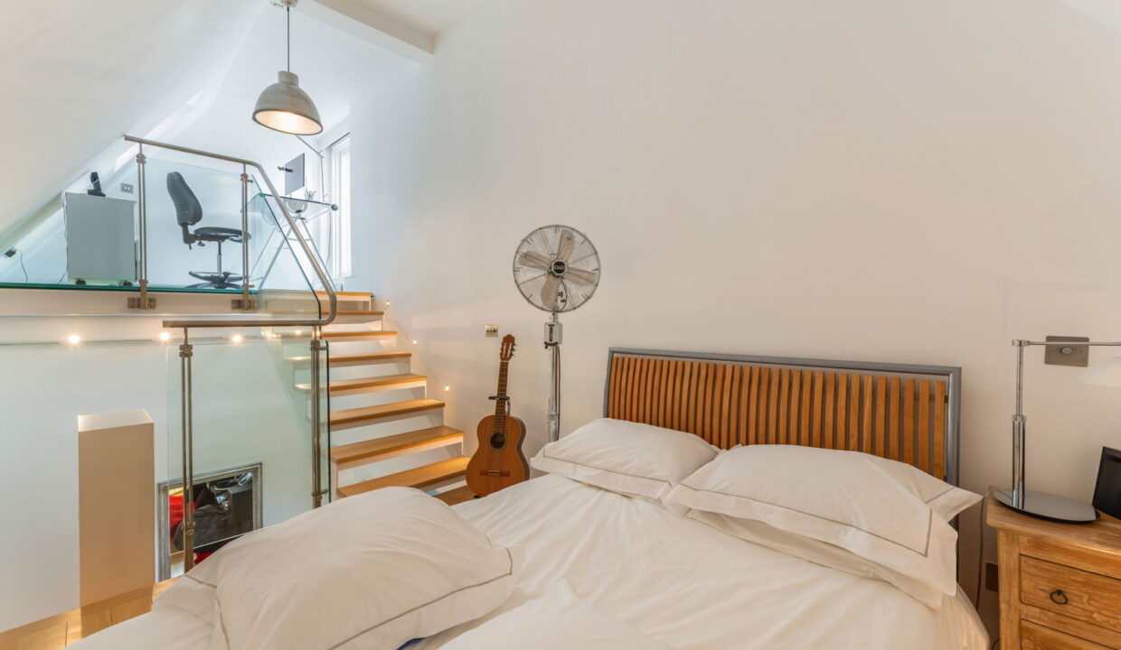 1-Shabden-Park-304440-_30__1752069982170