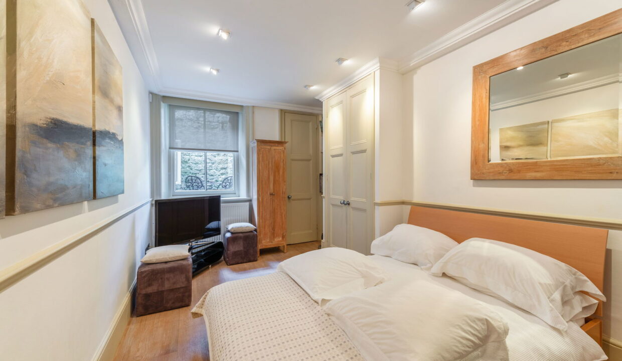 1-Shabden-Park-304440-_32__1752070049236