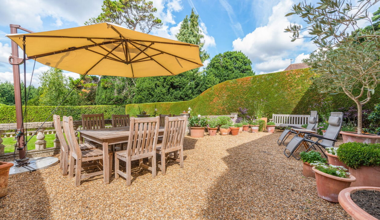 1-Shabden-Park-304440-_38__1752070012796