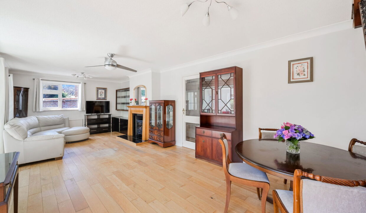 GLENSIDE-_22__1751894447846