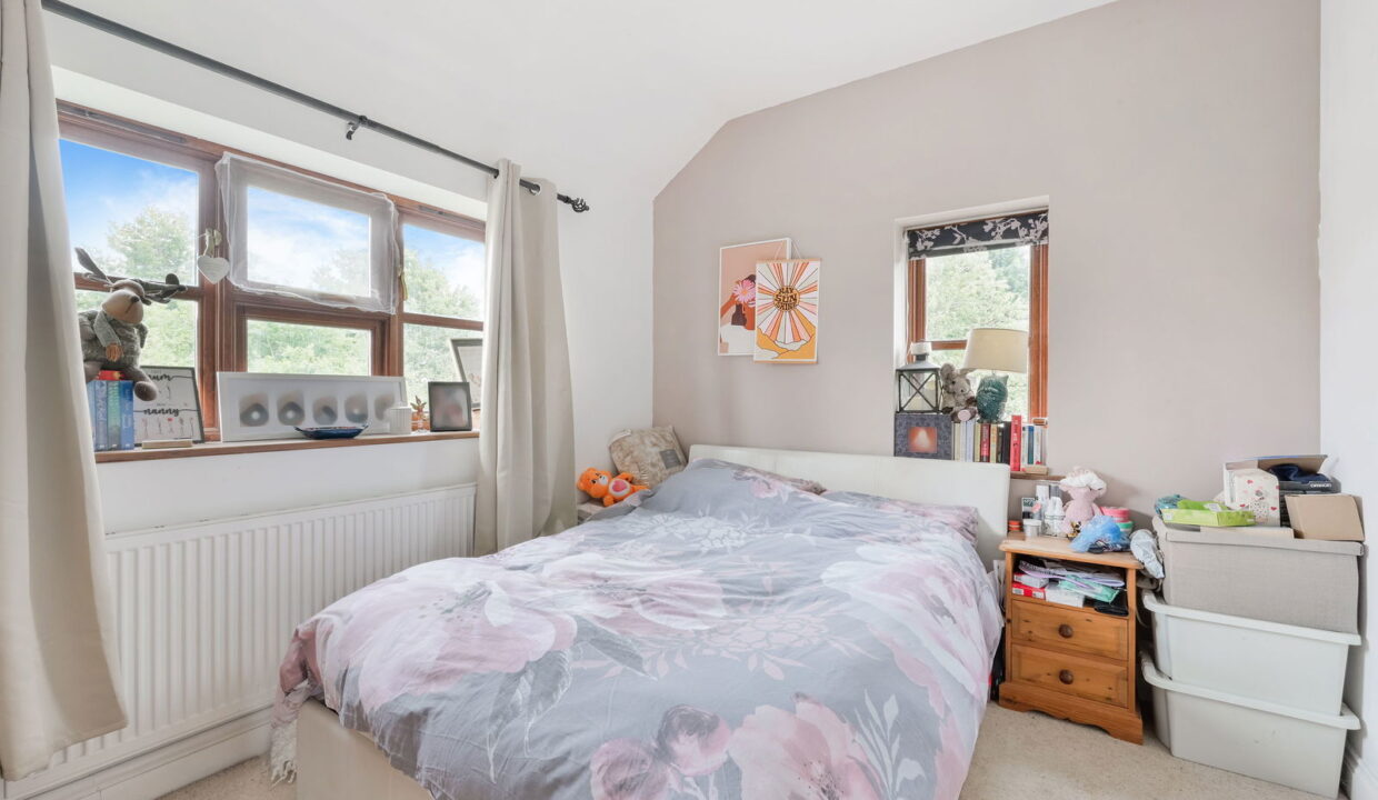 STARLINE-FARM-_24__1753702043369