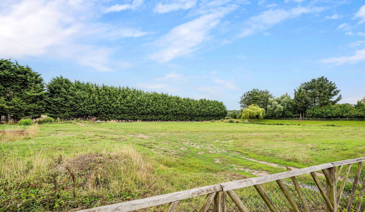 STARLINE-FARM-_5__1753701983742