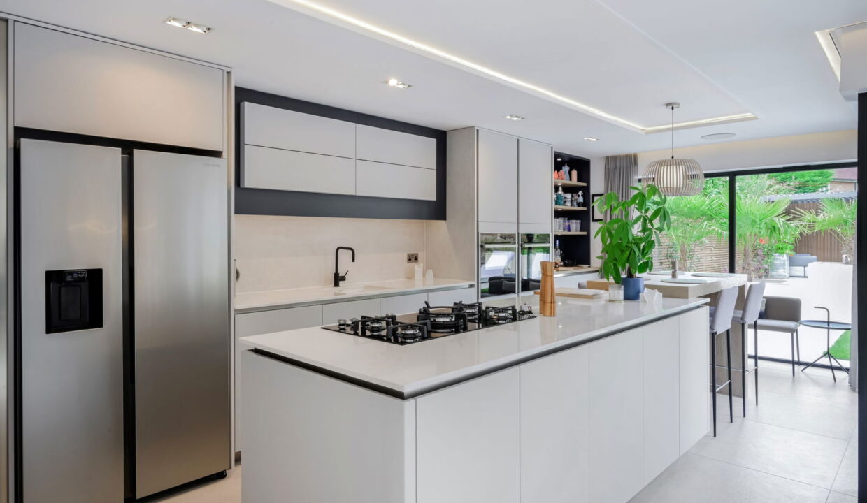 1_-THE-WALDRONS-_31-FROM-49_-32_1755274307494