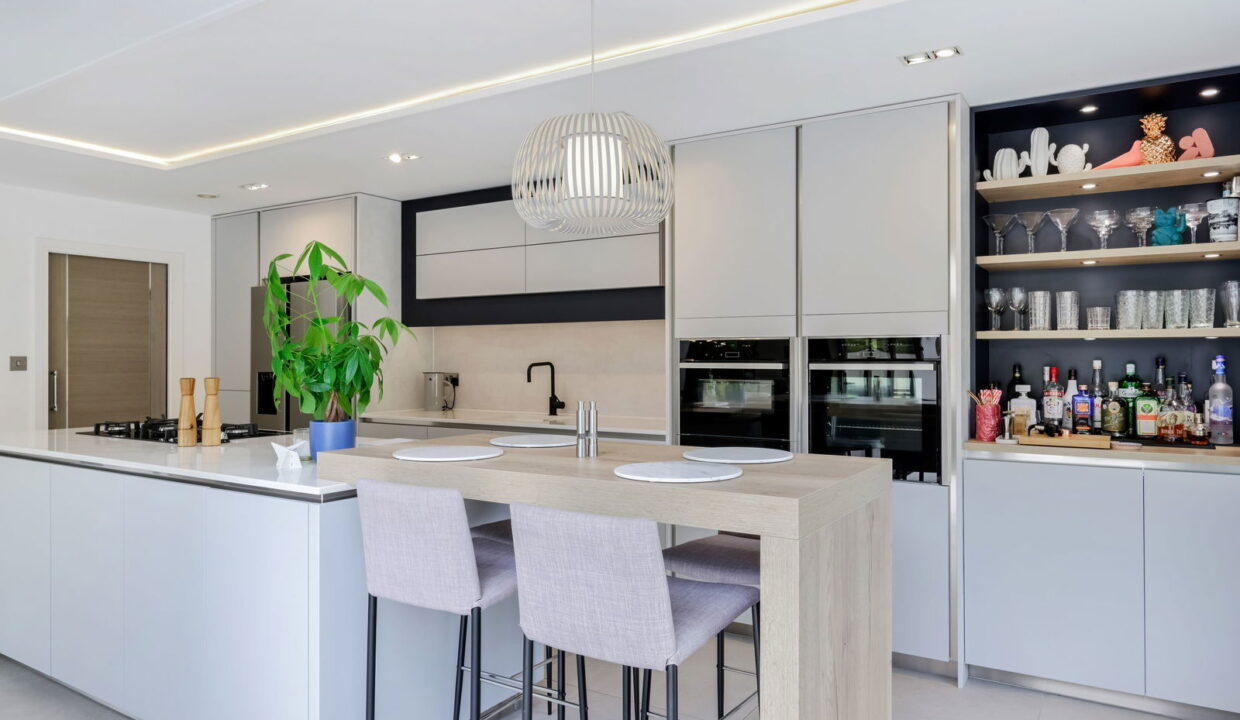 1_-THE-WALDRONS-_31-FROM-49_-38_1755274307496