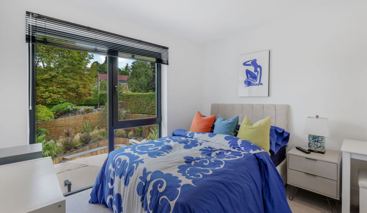 1_-THE-WALDRONS-_31-FROM-49_-3_1755274344674