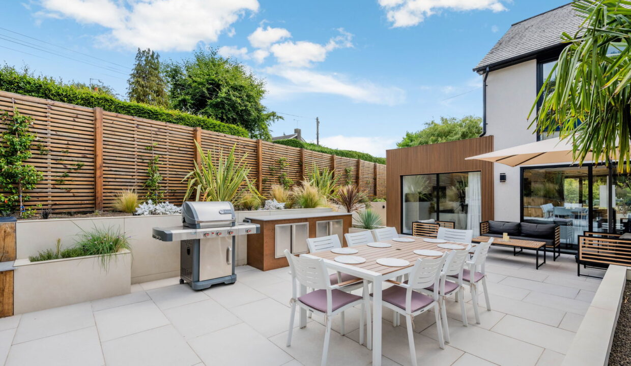 1_-THE-WALDRONS-_31-FROM-49_-44_1755274307483