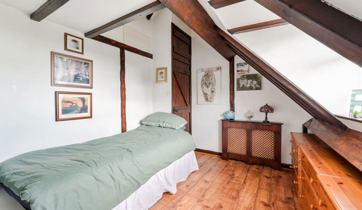 EAT-FORT-COTTAGE-_14__1754487858762