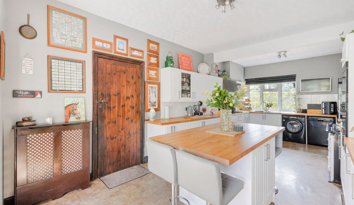 EAT-FORT-COTTAGE-_19__1754487883504