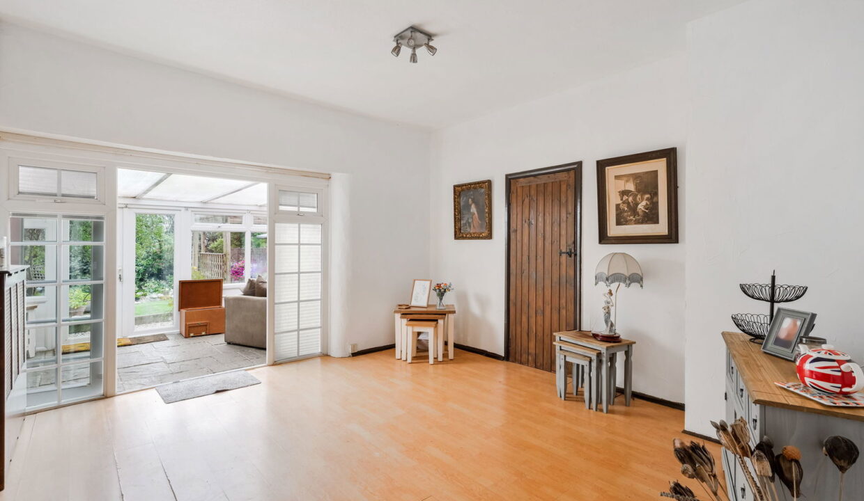 EAT-FORT-COTTAGE-_20__1754487883504