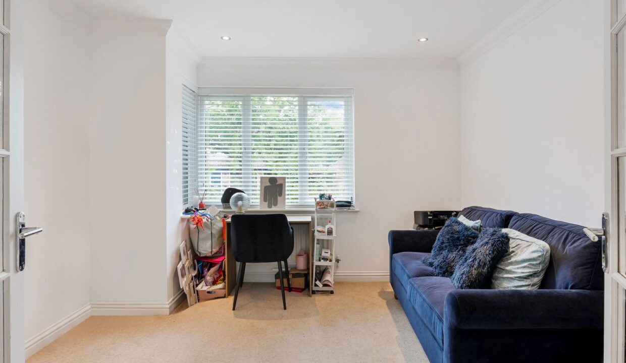 LINCOLNS-MEAD_-73-_10__1755619788407