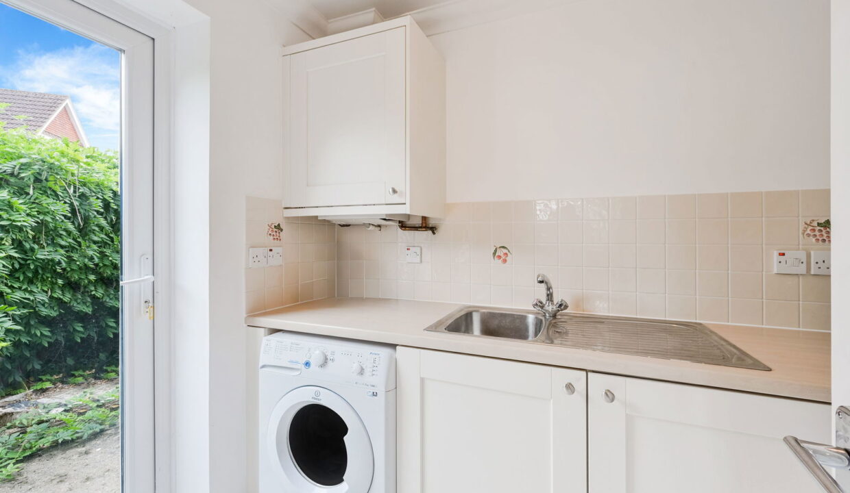 LINCOLNS-MEAD_-73-_17__1755619808486