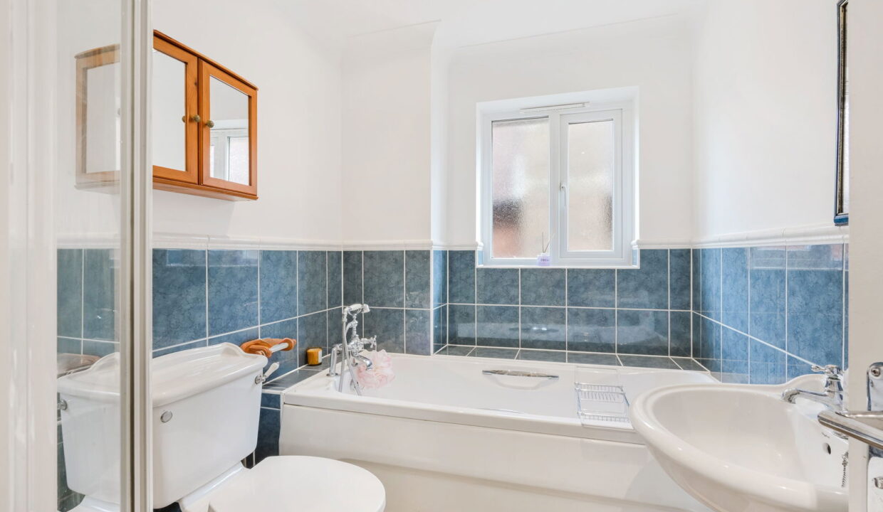 LINCOLNS-MEAD_-73-_22__1755619818759