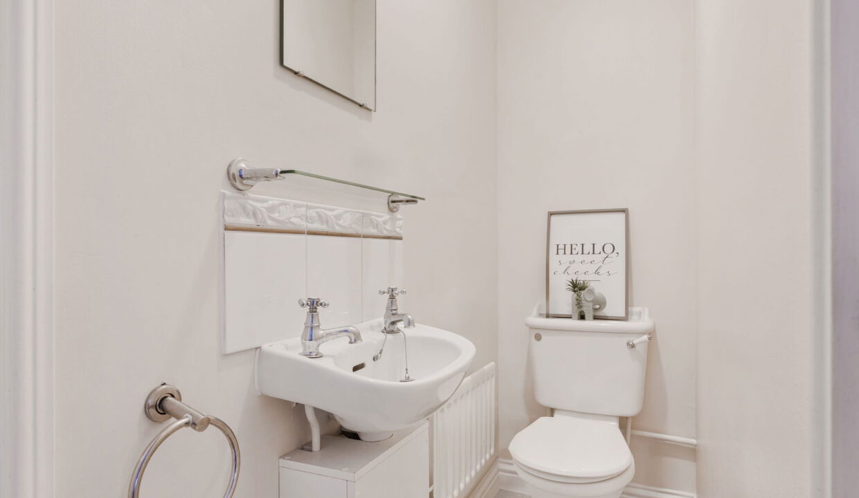 LINCOLNS-MEAD_-73-_23__1755619818760