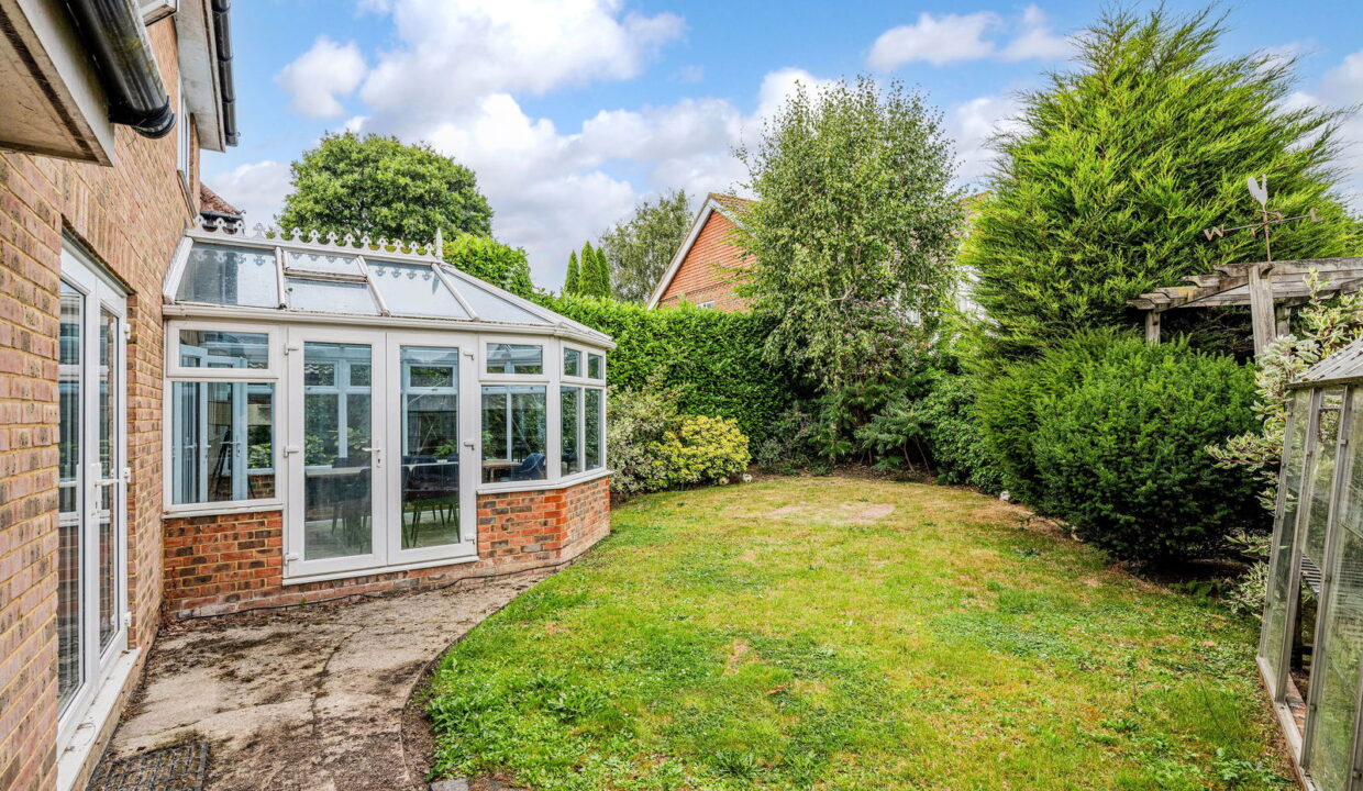 LINCOLNS-MEAD_-73-_6__1755619788405