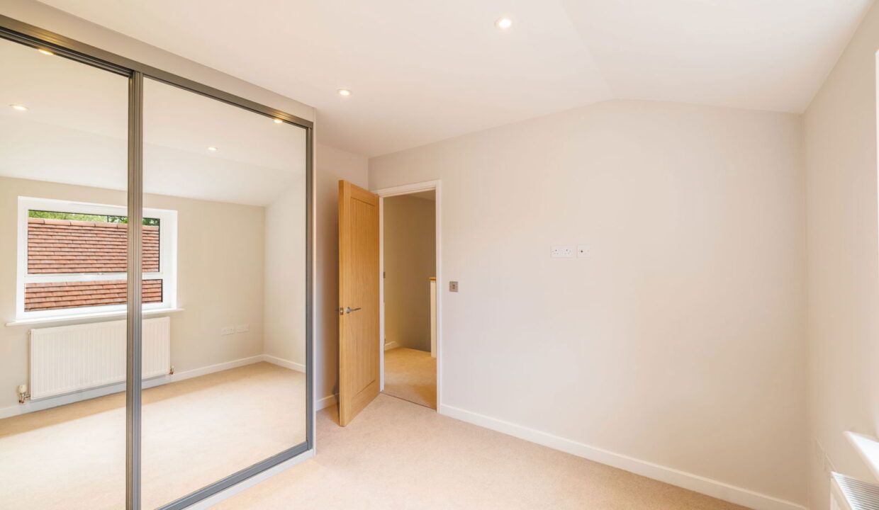 MCUZ7951-HDR_1719304423494