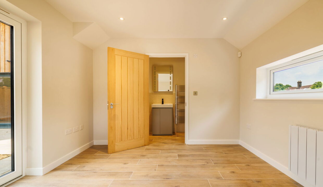 MCUZ8588-HDR_1719573978694