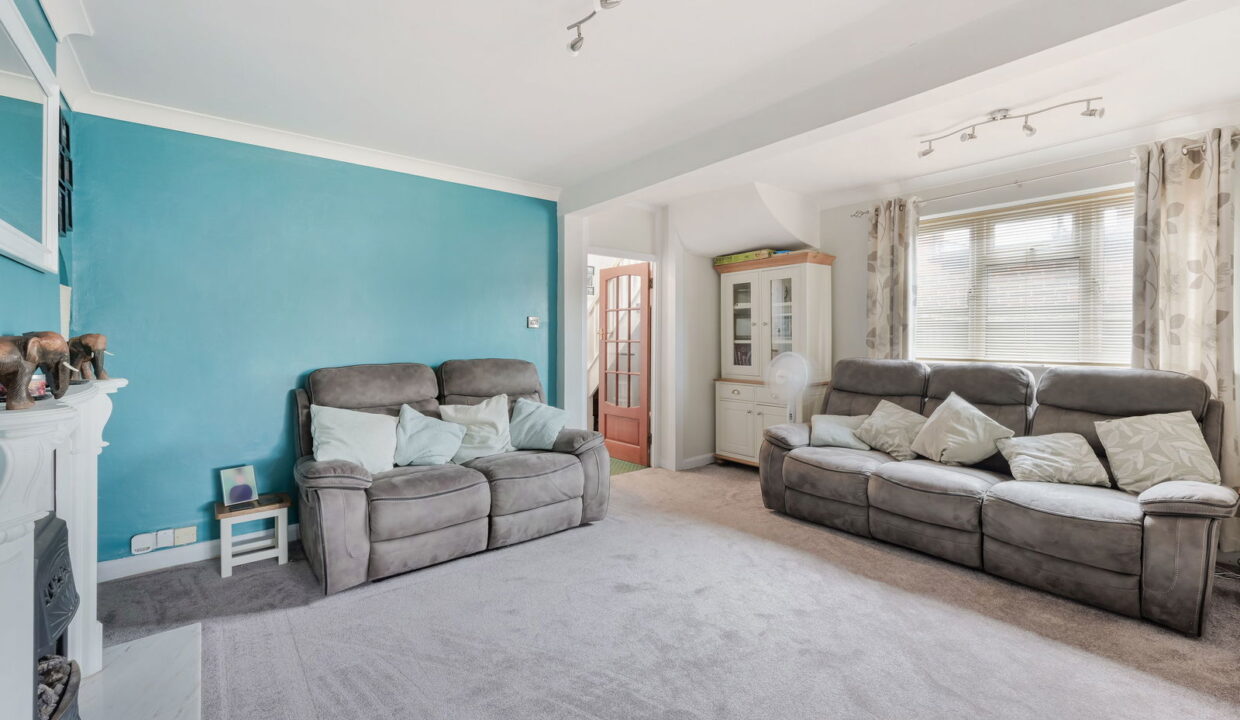 STATION-ROAD_-24-_21__1755619113536