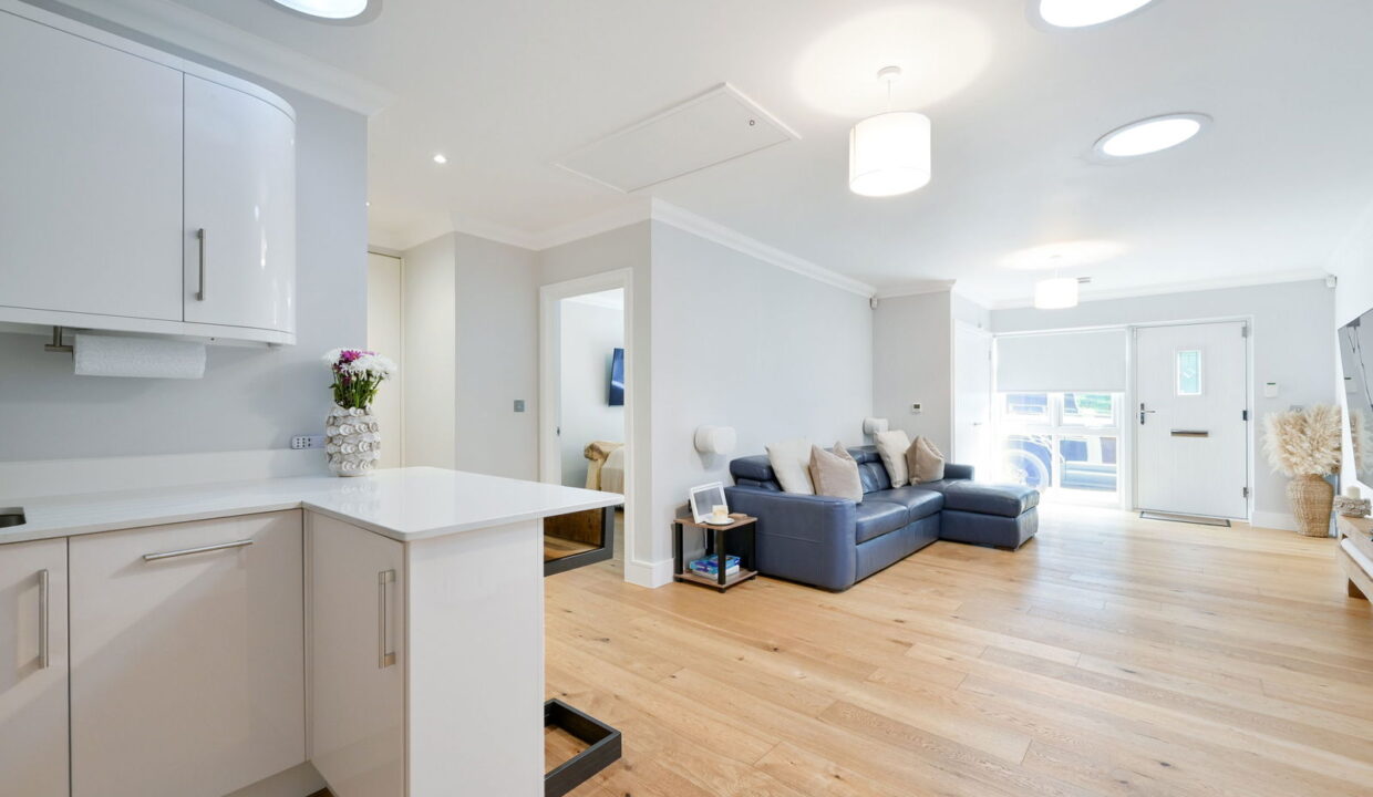 THE-OLD-WORKSHOP-_5__1755530272654