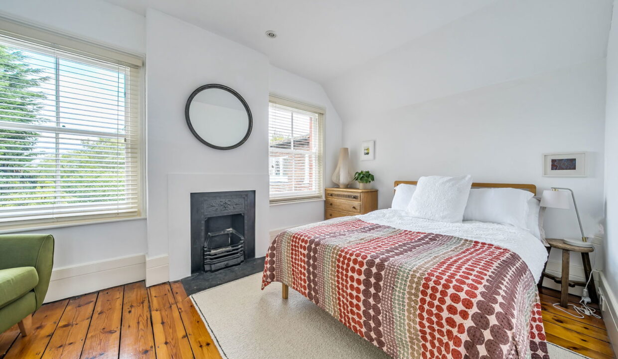 1329238-19-688a573fa575e_1753962140902