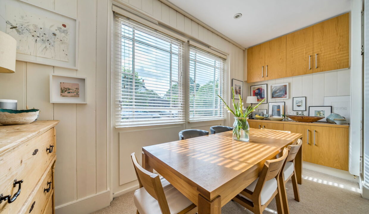 1329238-9-688a56baca999_1753962121188