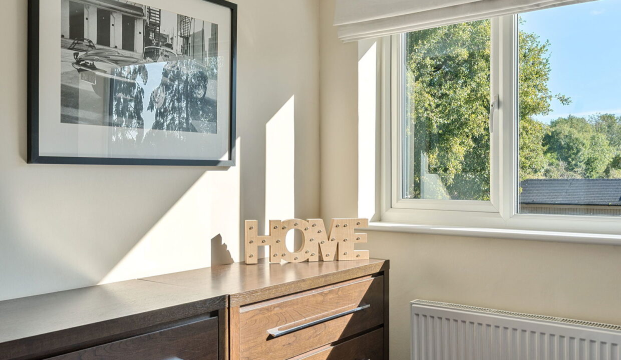 1346447-13-68bb32e32a939-ARW-1_1757327004073