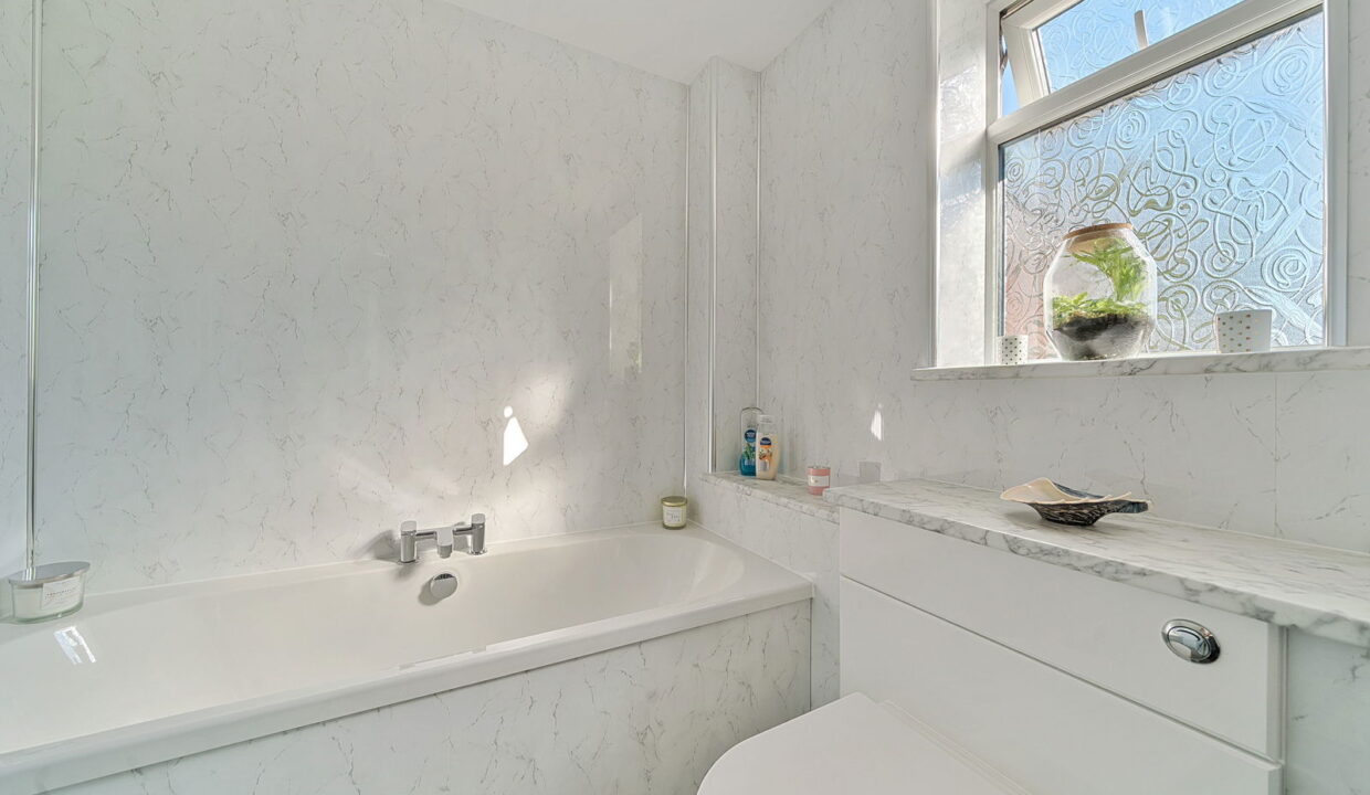 1346447-22-68bb32f6ca259-ARW-1_1757327023592