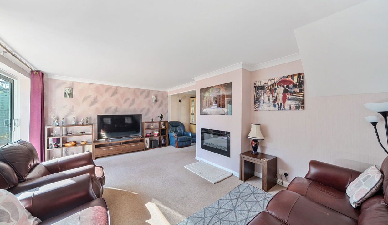 1346447-27-68bb3303eefac-ARW-1_1757327023598