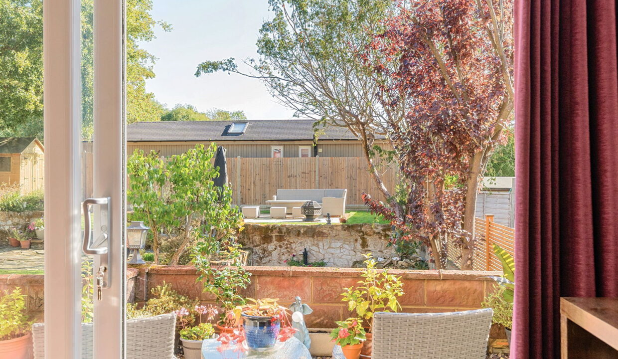 1346447-33-68bb3311d413f-ARW-1_1757327023600