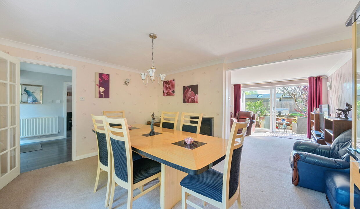 1346447-38-68bb331e5a6e4-ARW-1_1757327023602